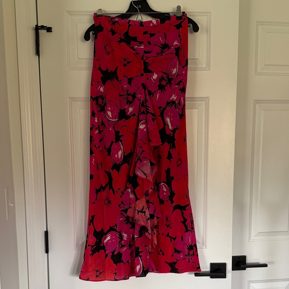 RIXO Vibrant Red and Pink Floral Maxi Skirt